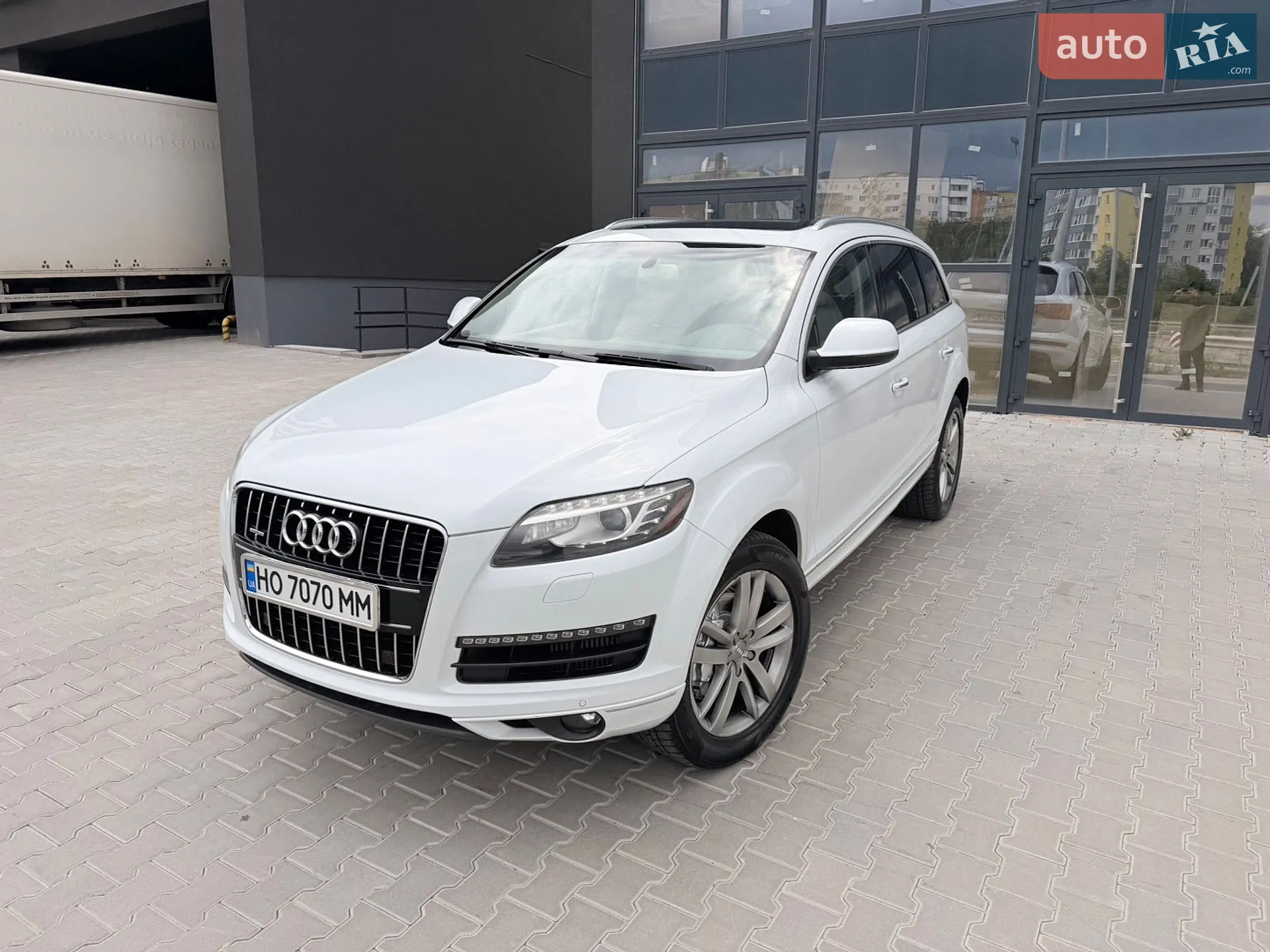 2013 Audi Q7 - мініатюра 2