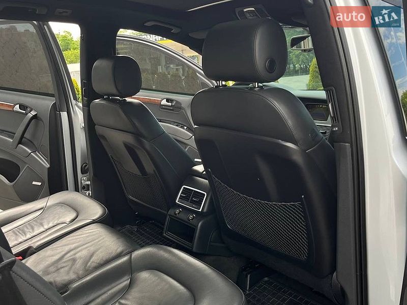 Внедорожник / Кроссовер Audi Q7 2011 в Хмельницком