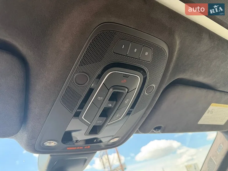 Audi Q7 2018 VIN WA1VAAF79JD033676 фото оголошення 21 з 71