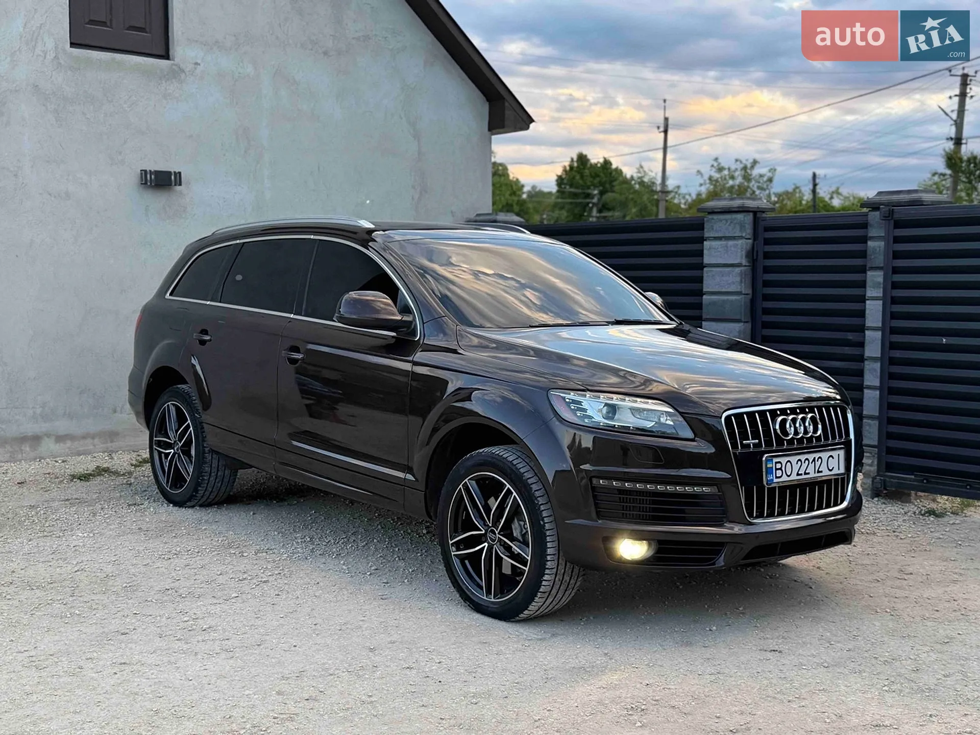 2010 Audi Q7 - мініатюра 2