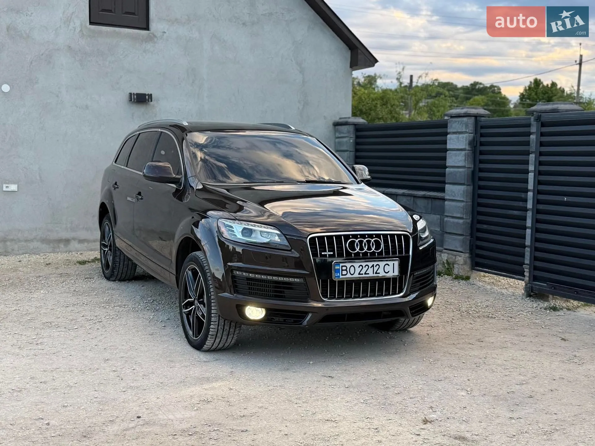 2010 Audi Q7 - мініатюра 3