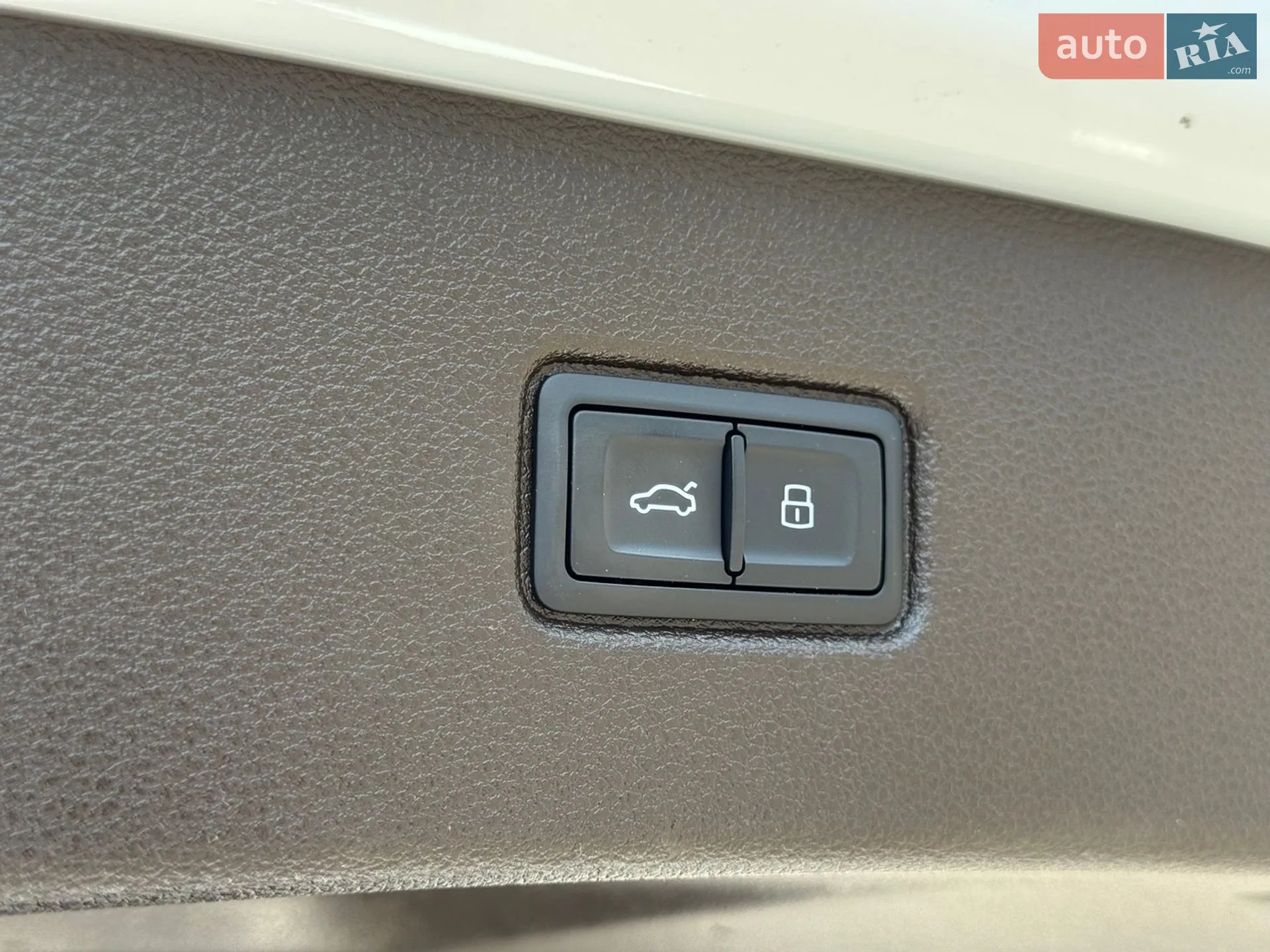 2017 Audi Q7 - мініатюра 31