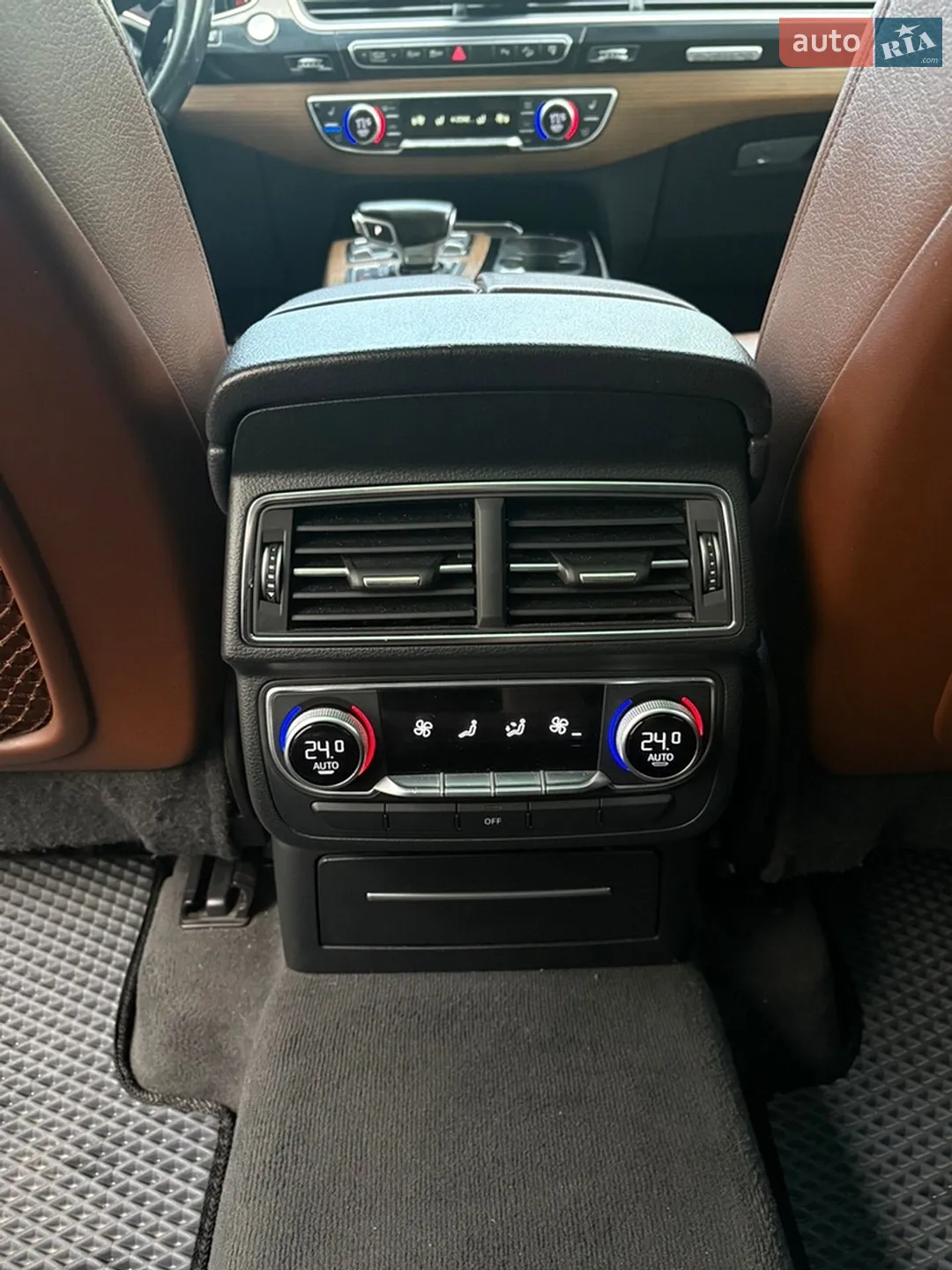 2016 Audi Q7 - мініатюра 27