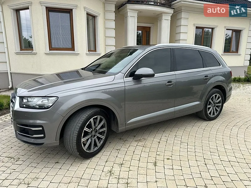 Audi Q7 2016
