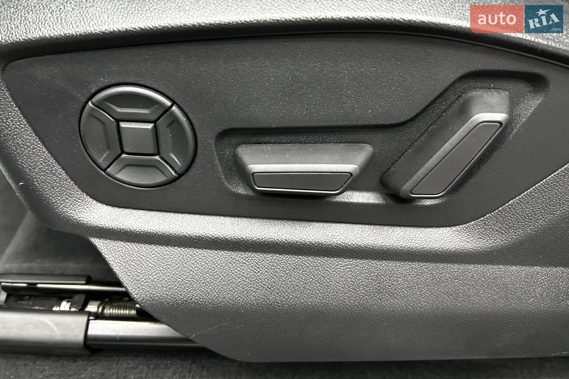 2020 Audi Q7 - мініатюра 18