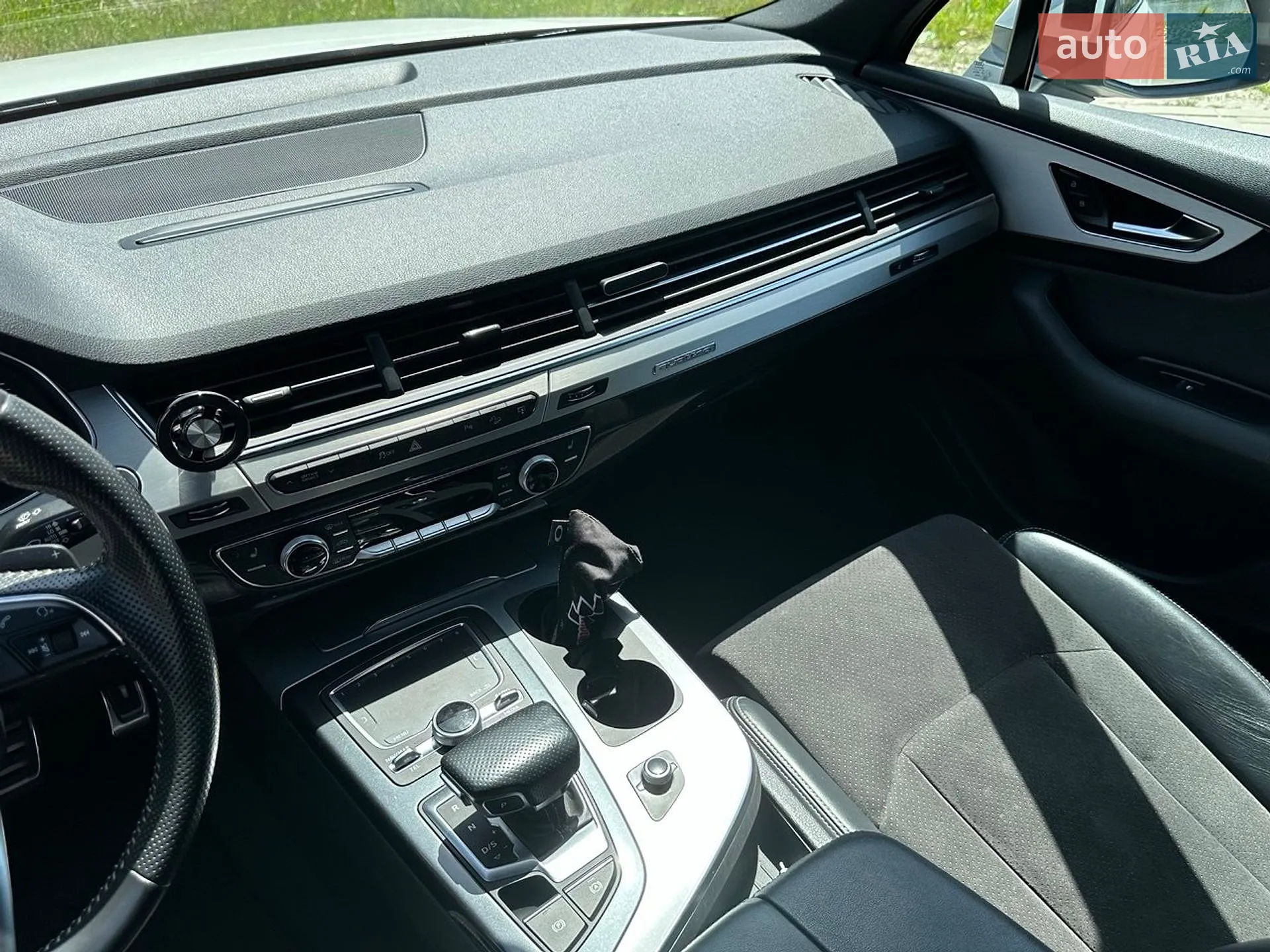 2016 Audi Q7 - мініатюра 8