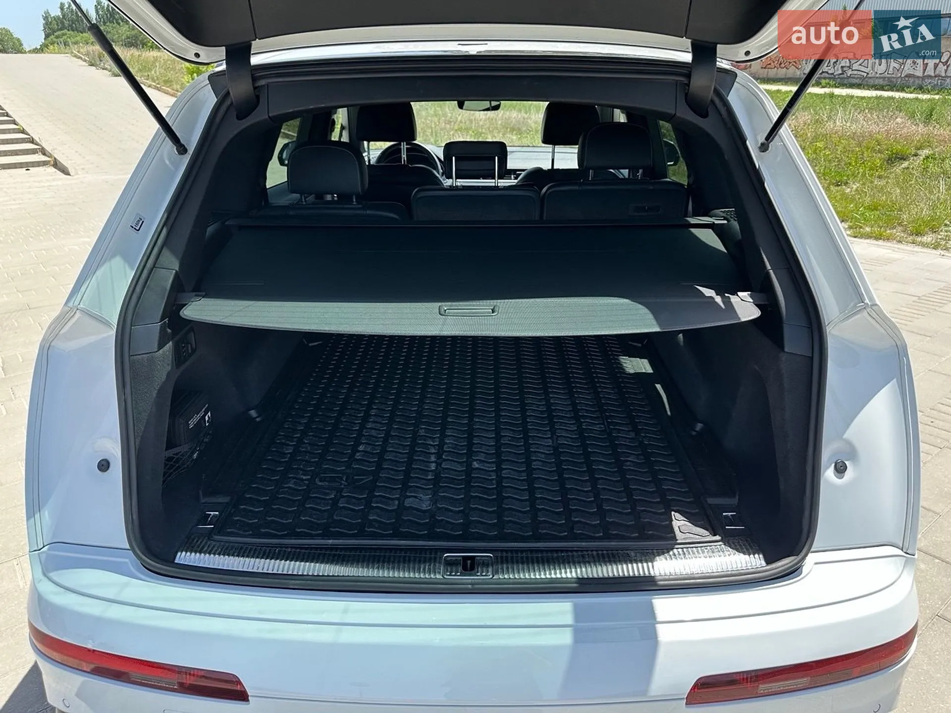 2016 Audi Q7 - мініатюра 14