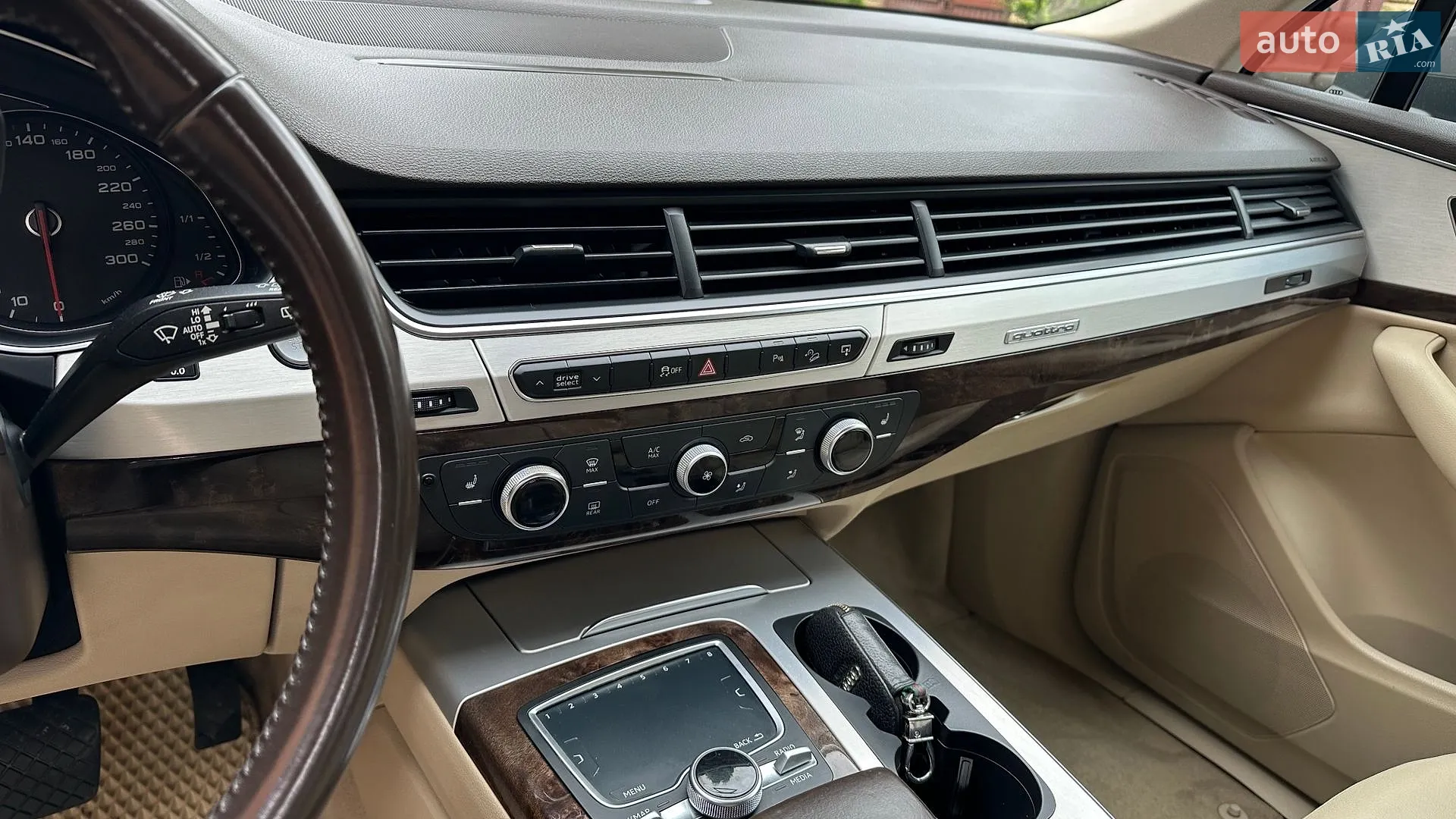 2016 Audi Q7 - мініатюра 8