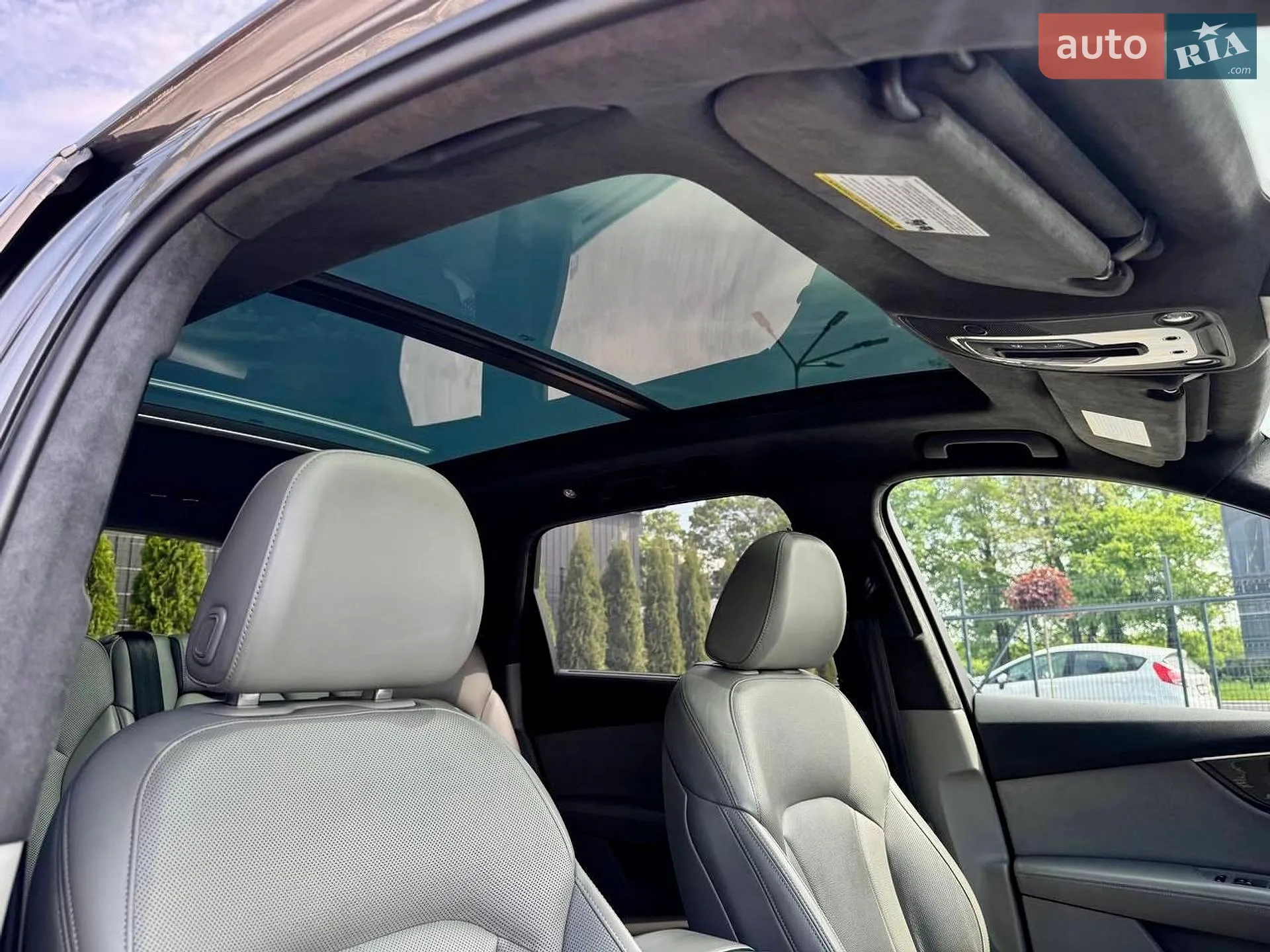 2020 Audi Q7 - мініатюра 26