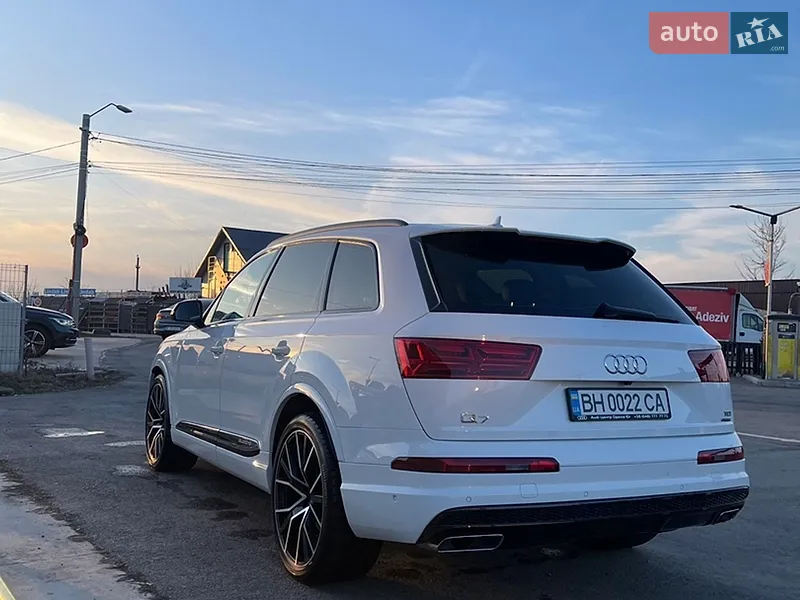 Audi Q7 2017 VIN WAUZZZ4MXJD018401 фото оголошення 4 з 64