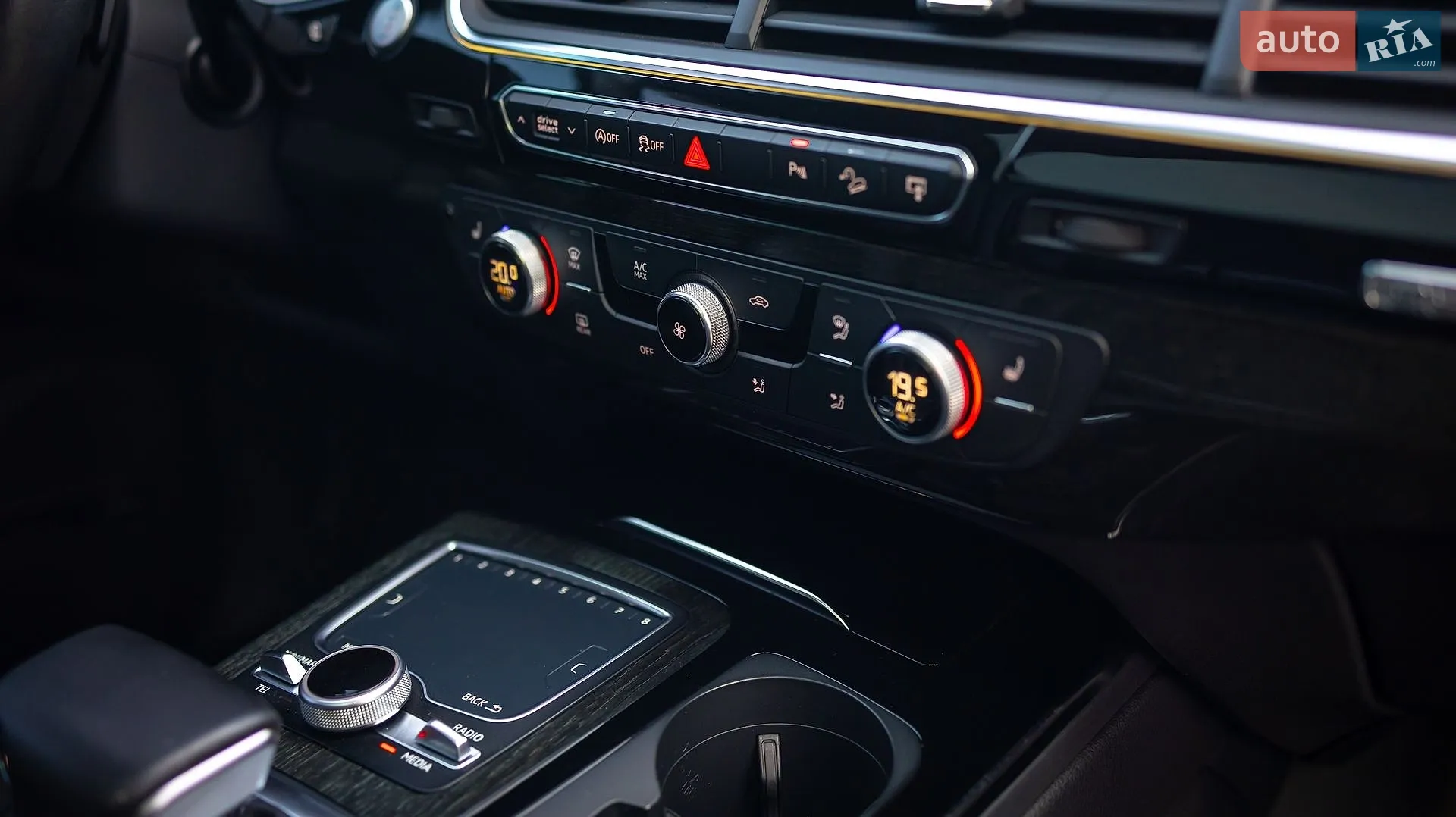 2016 Audi Q7 - мініатюра 55