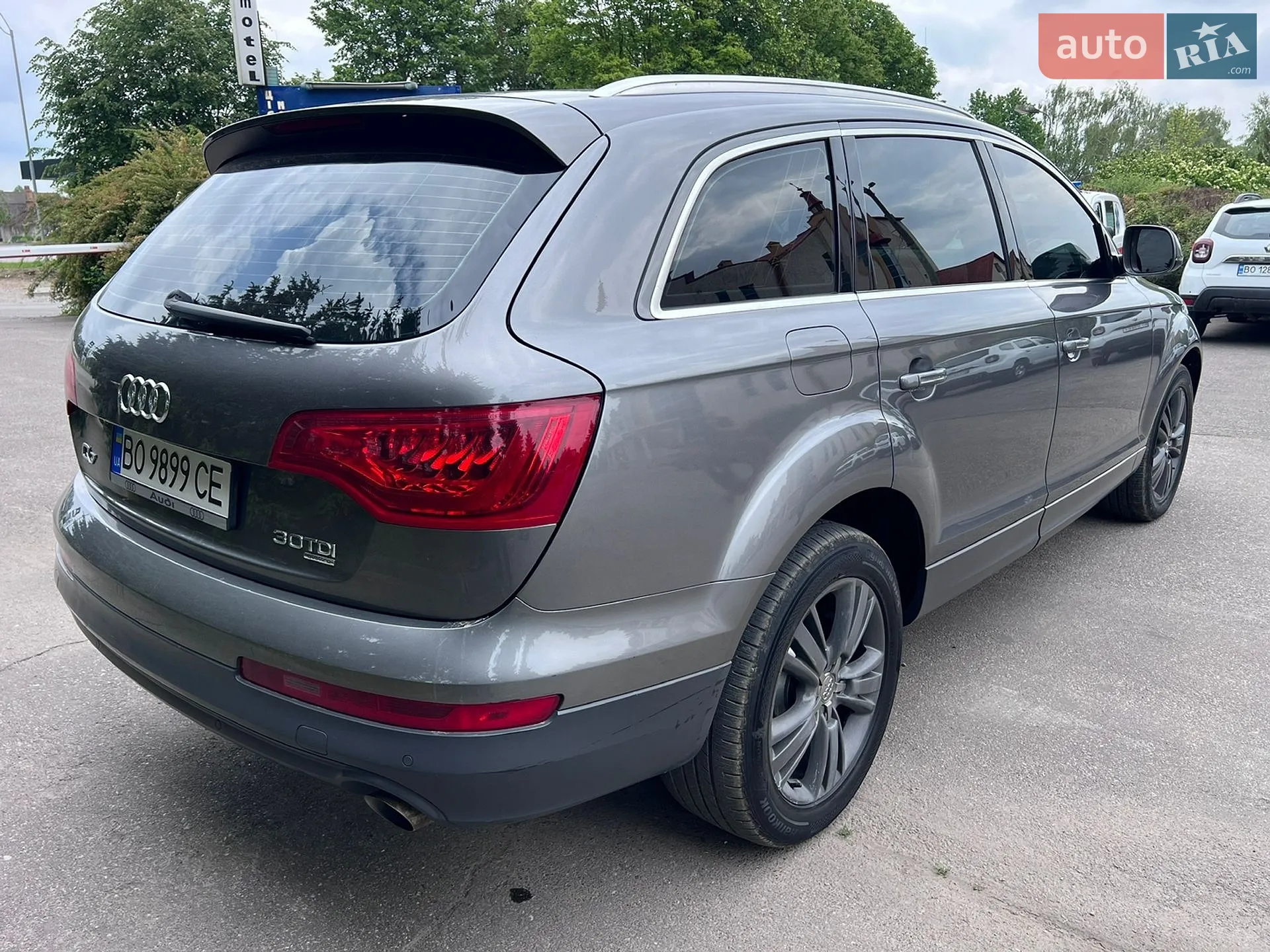 2010 Audi Q7 - мініатюра 6