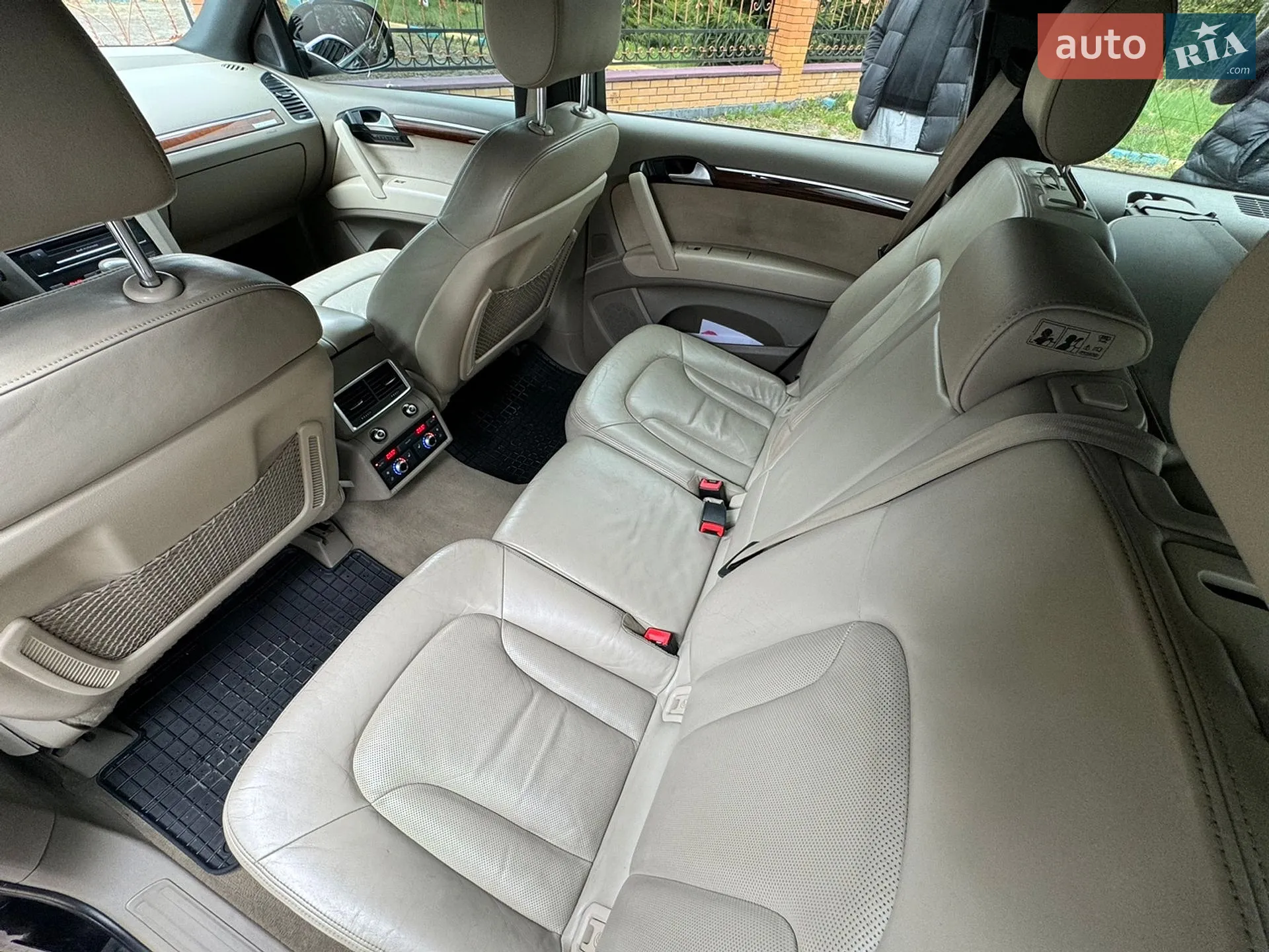 2010 Audi Q7 - мініатюра 16