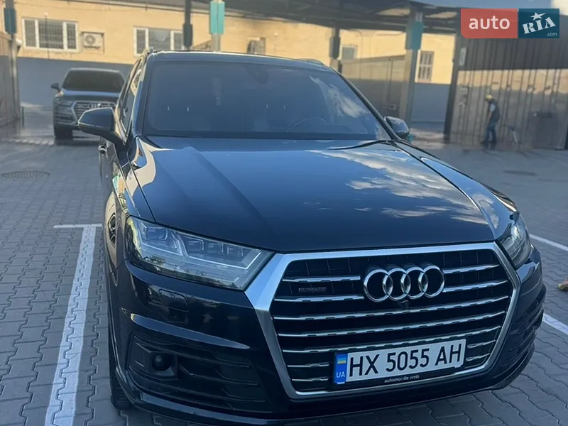 Audi Q7