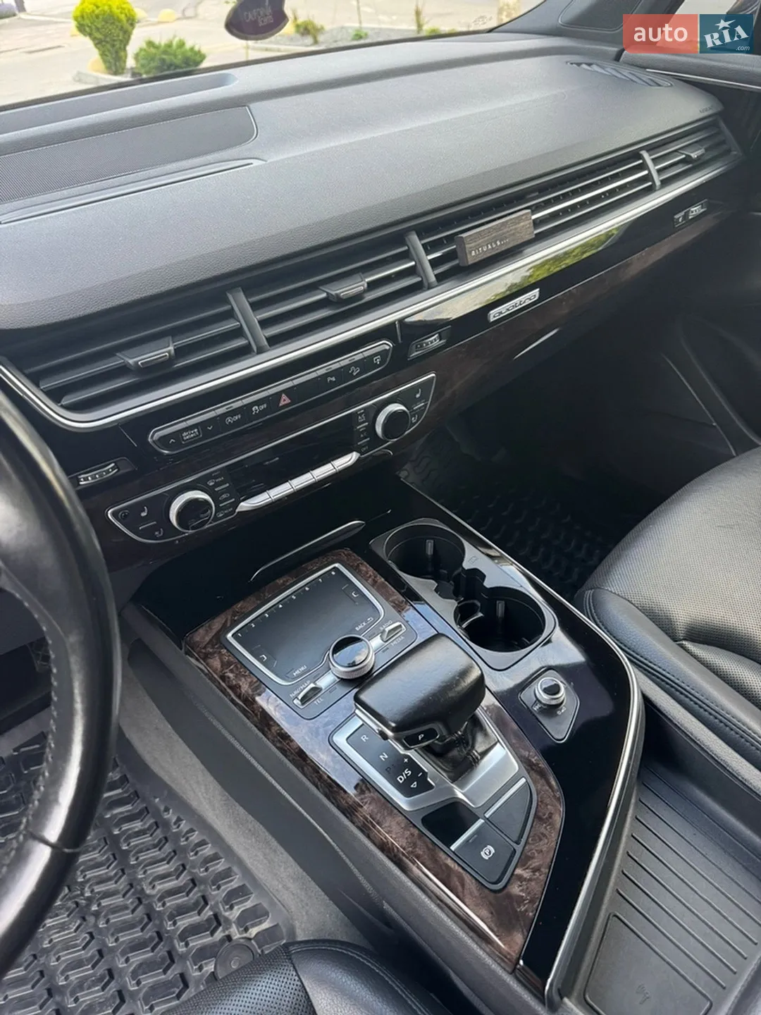 2016 Audi Q7 - мініатюра 26