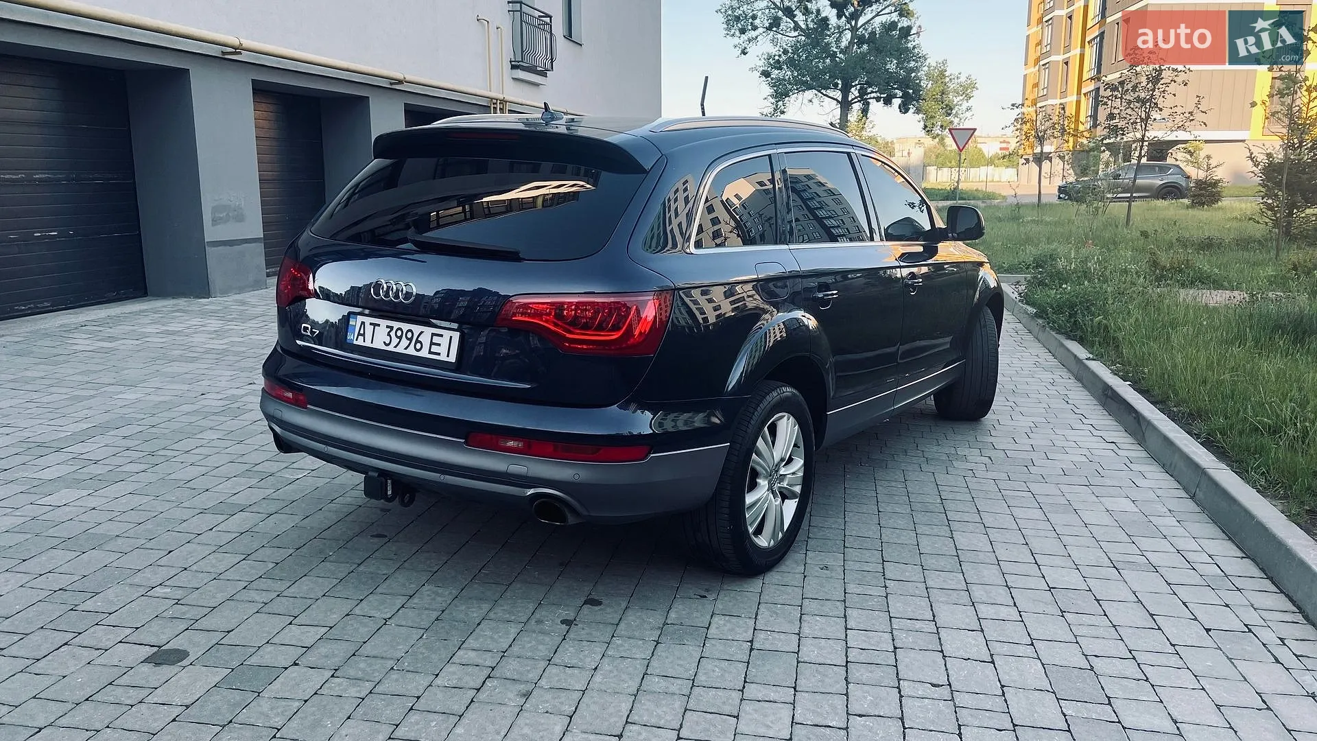 2012 Audi Q7 - мініатюра 3