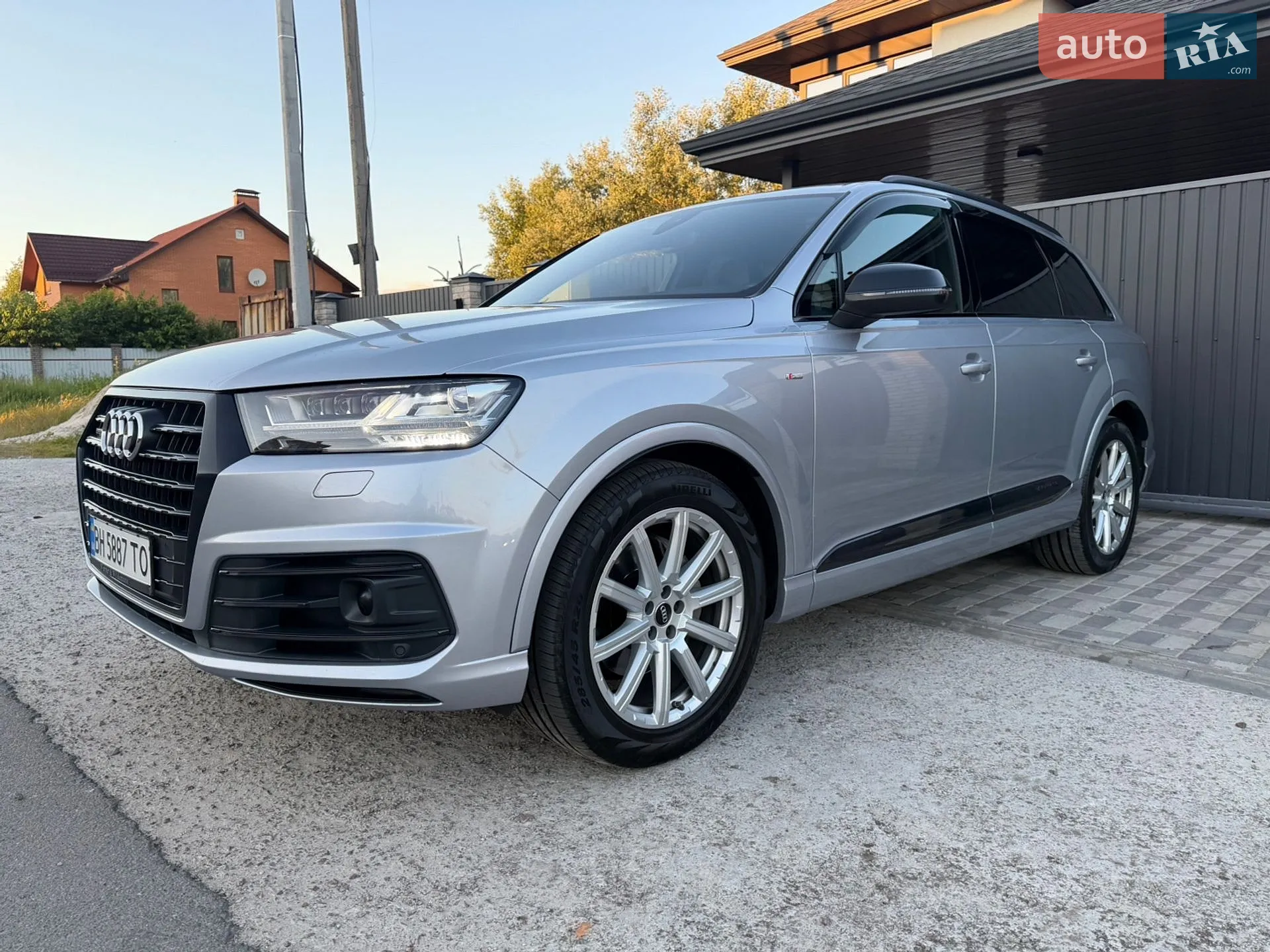 2019 Audi Q7 - мініатюра 2