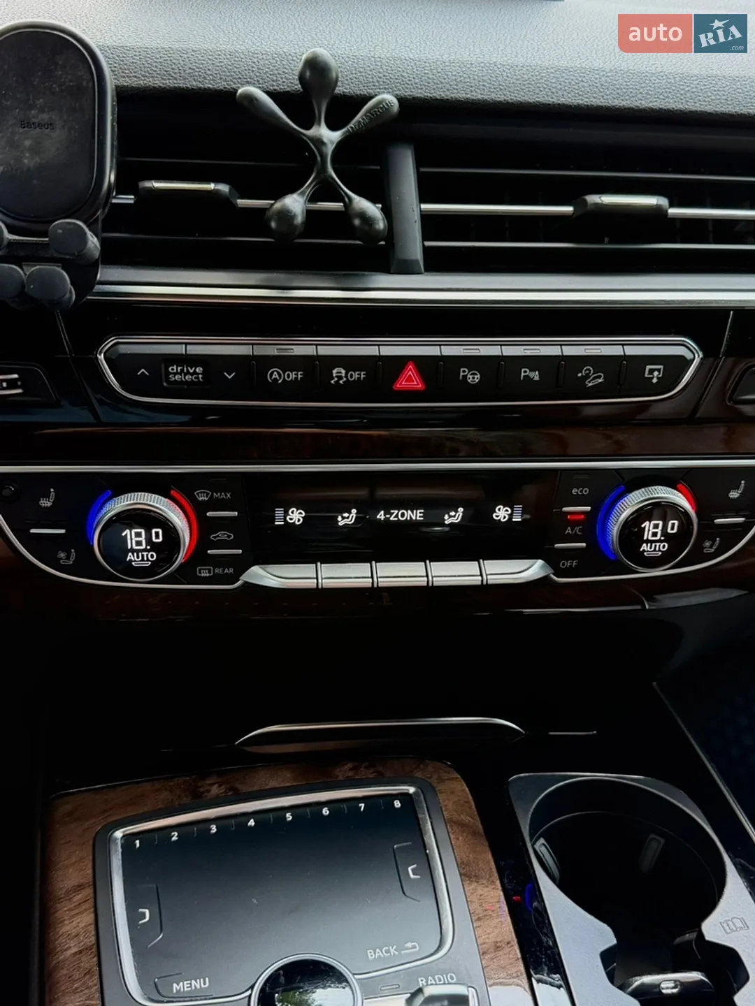 2016 Audi Q7 - мініатюра 26