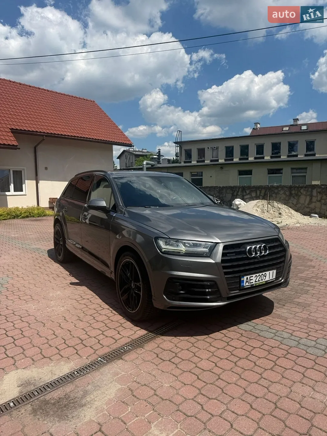 2017 Audi Q7 - фото 1