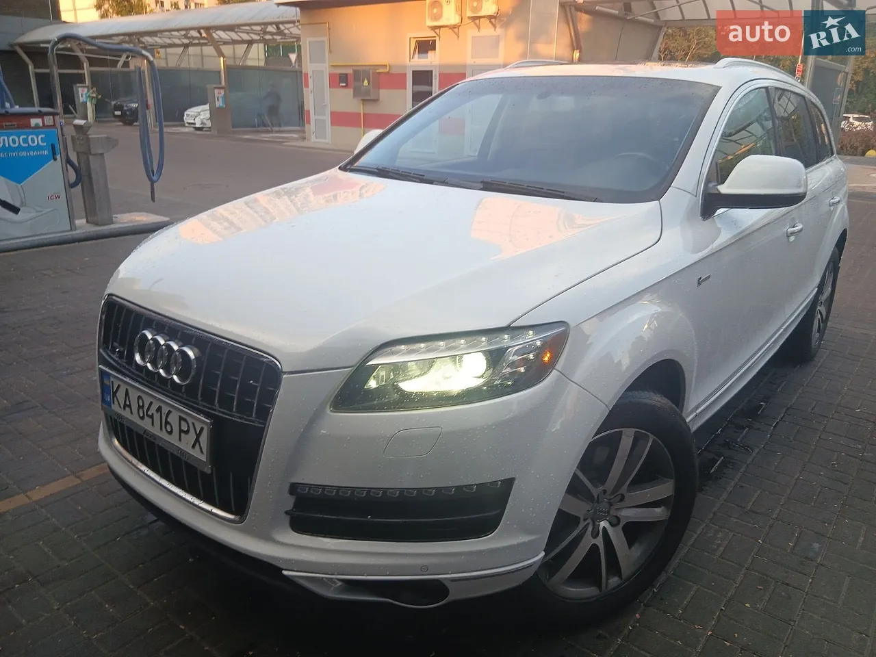 2016 Audi Q7 - мініатюра 18