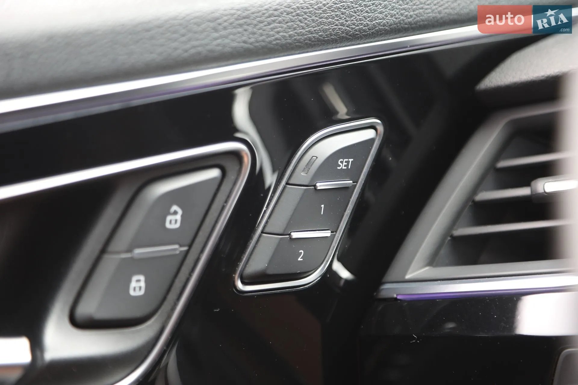 2015 Audi Q7 - мініатюра 27