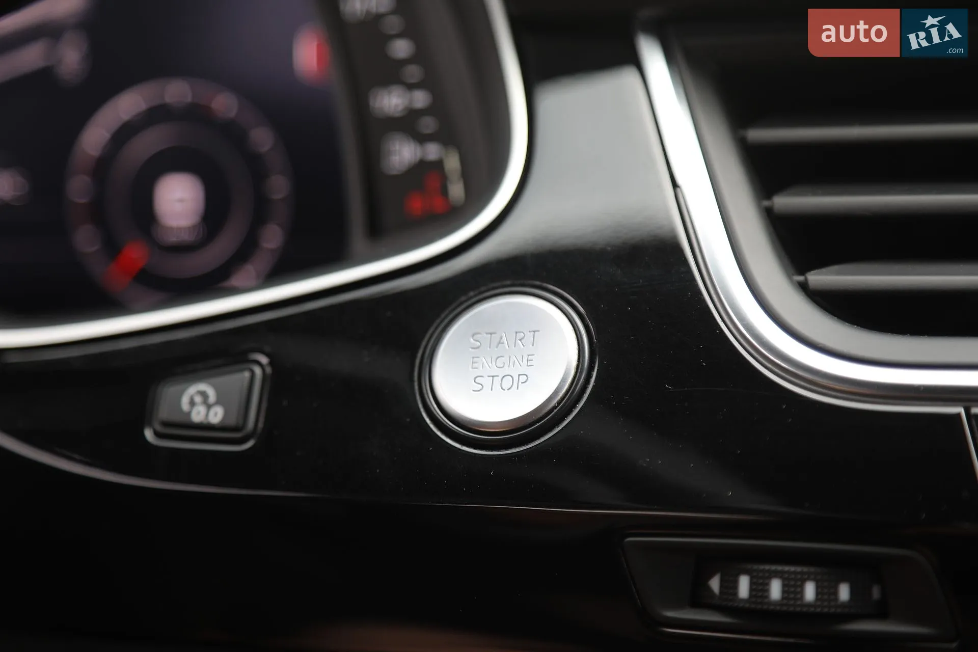 2015 Audi Q7 - мініатюра 23