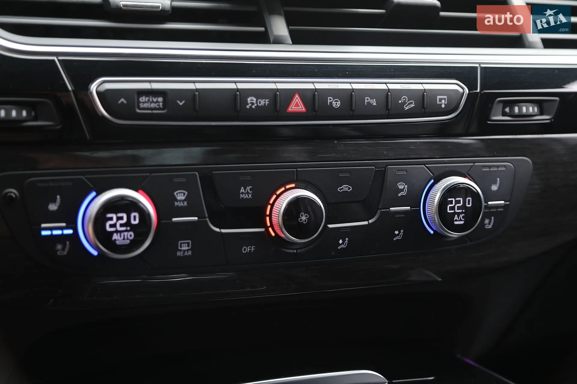 2015 Audi Q7 - мініатюра 21