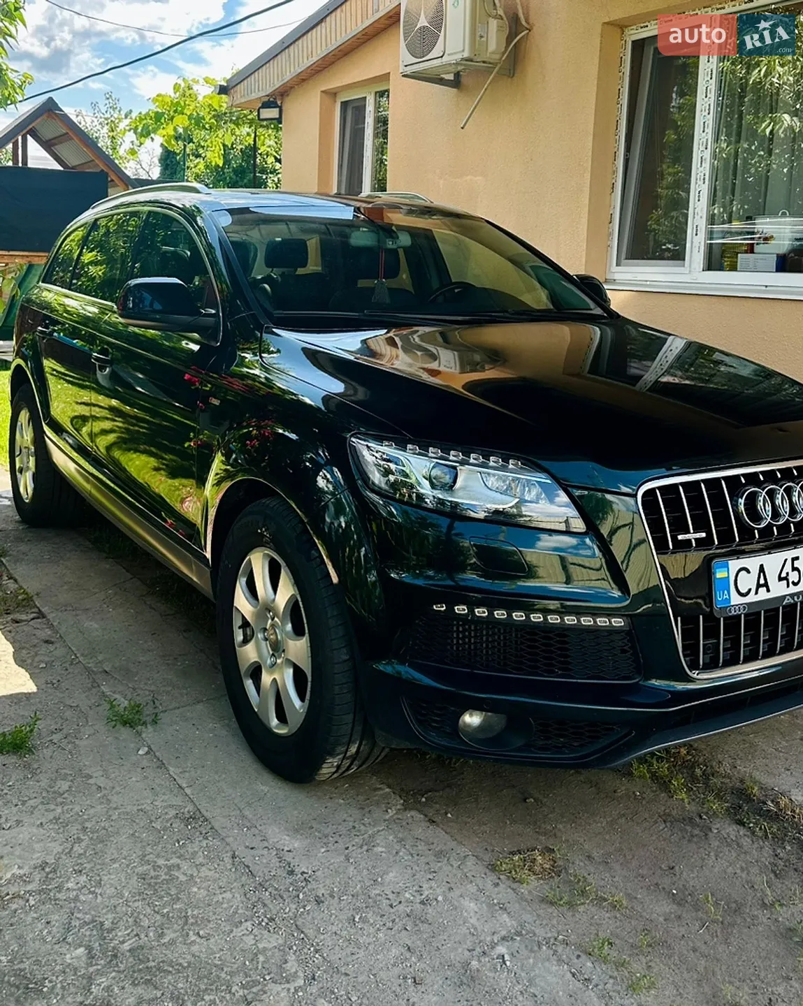 2010 Audi Q7 - мініатюра 2