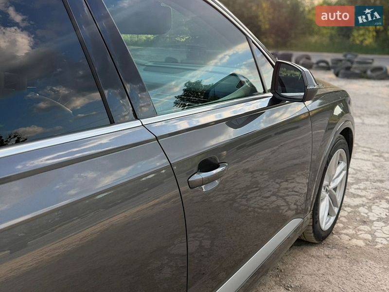 Внедорожник / Кроссовер Audi Q7 2018 в Львове