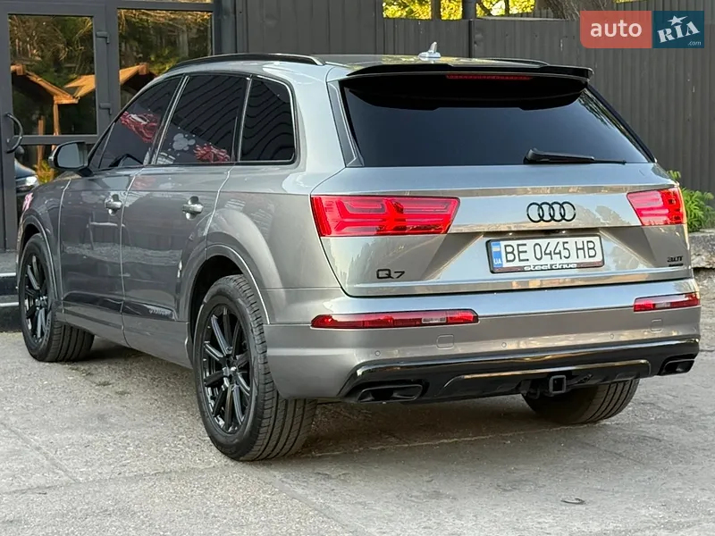 Audi Q7 2017 VIN WA1VAAF72JD011146 фото оголошення 27 з 118