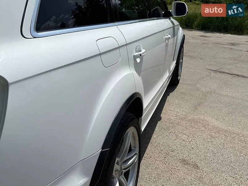 Audi Q7 2011 VIN WA1WMAFE8BD006982 фото оголошення 9 з 75