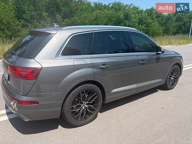 Audi Q7 2015