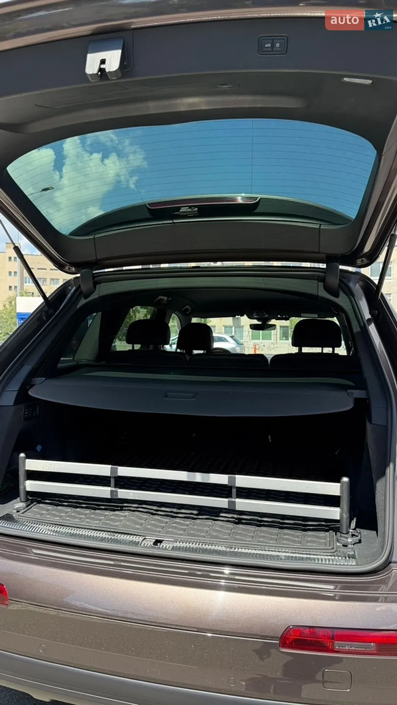 2017 Audi Q7 - мініатюра 17