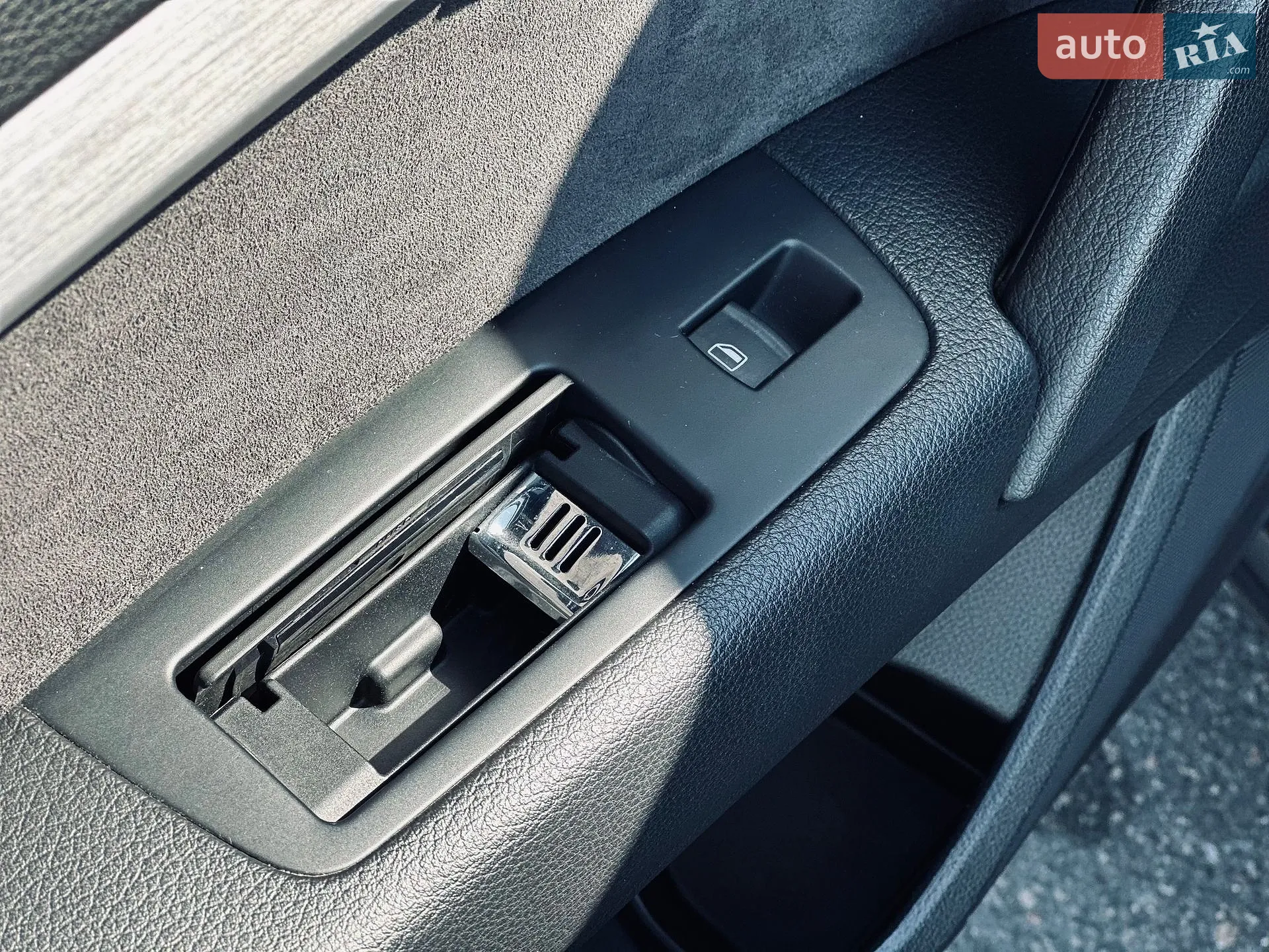 2010 Audi Q7 - мініатюра 14