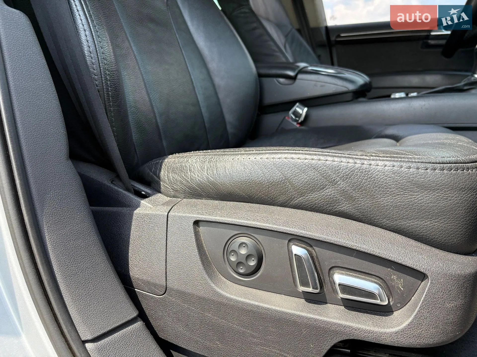2012 Audi Q7 - мініатюра 28