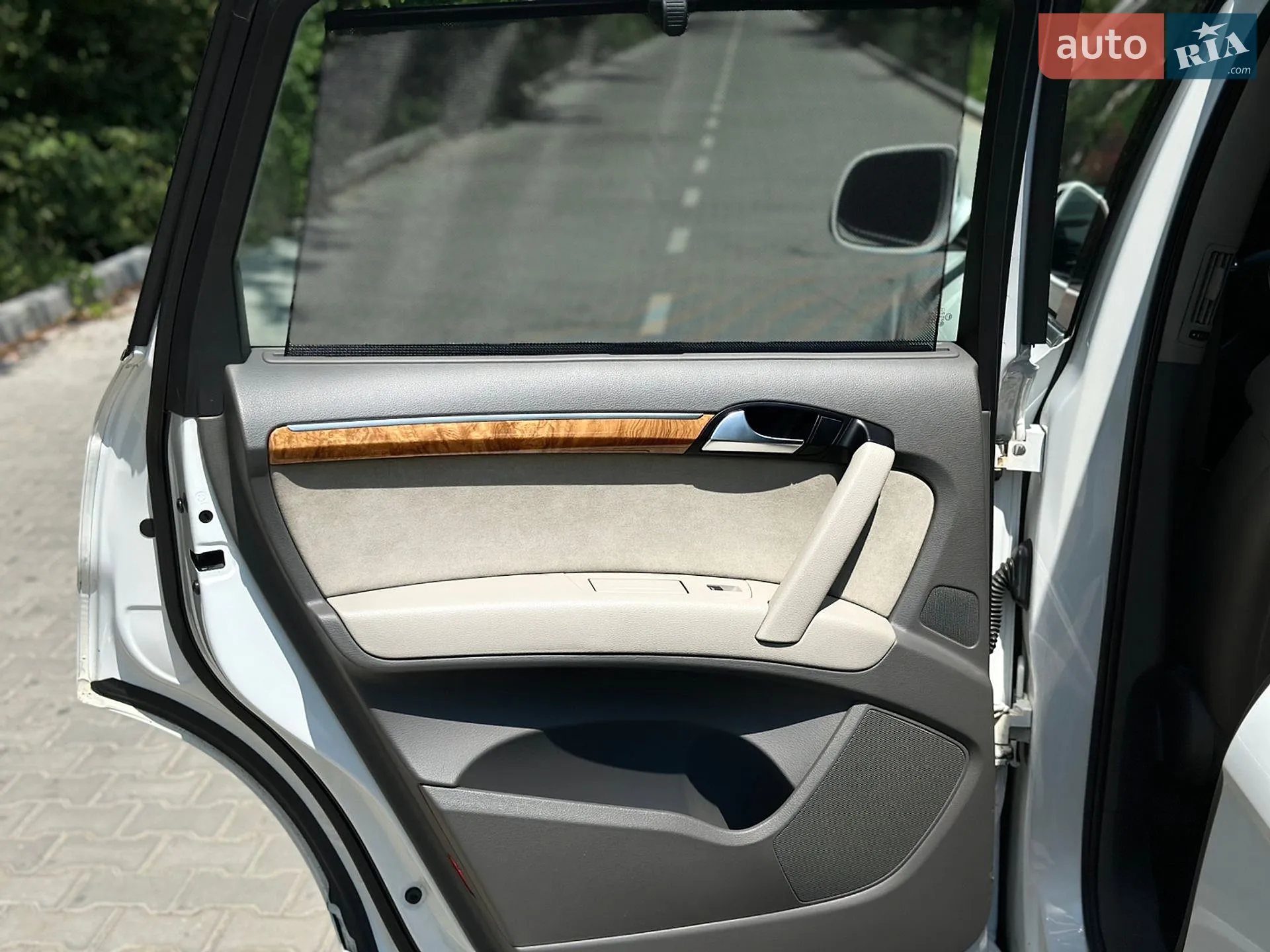 2011 Audi Q7 - мініатюра 12