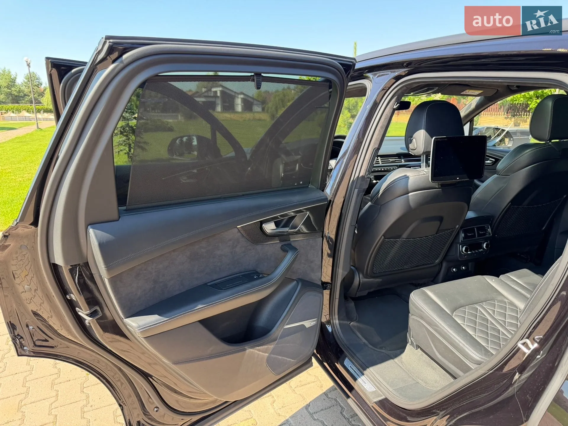 Audi Q7 2018 VIN WAUZZZ4M8JD034497 фото оголошення 35 з 71