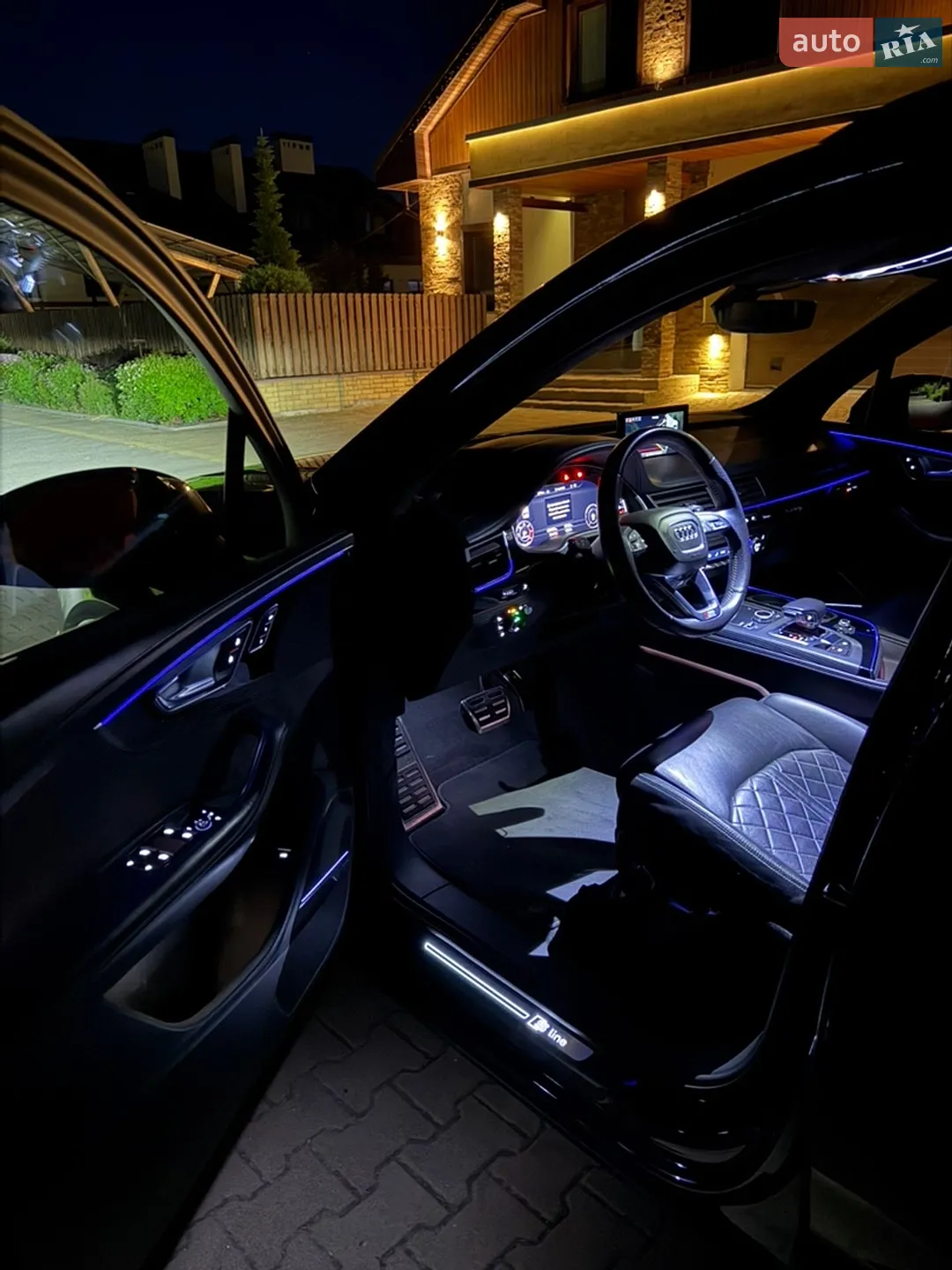 Audi Q7 2018 VIN WAUZZZ4M8JD034497 фото оголошення 59 з 71