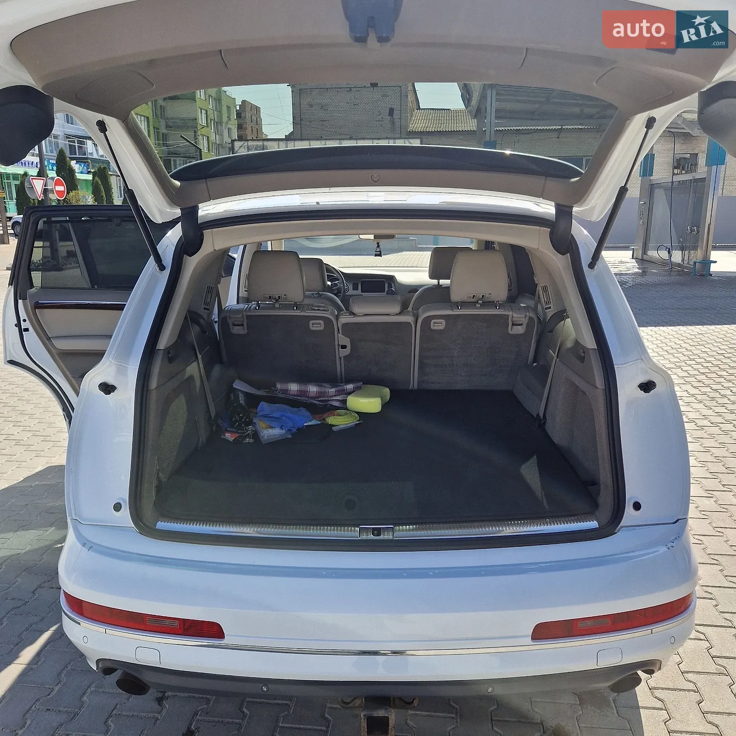 2011 Audi Q7 - мініатюра 12