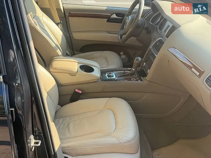 Audi Q7 2010