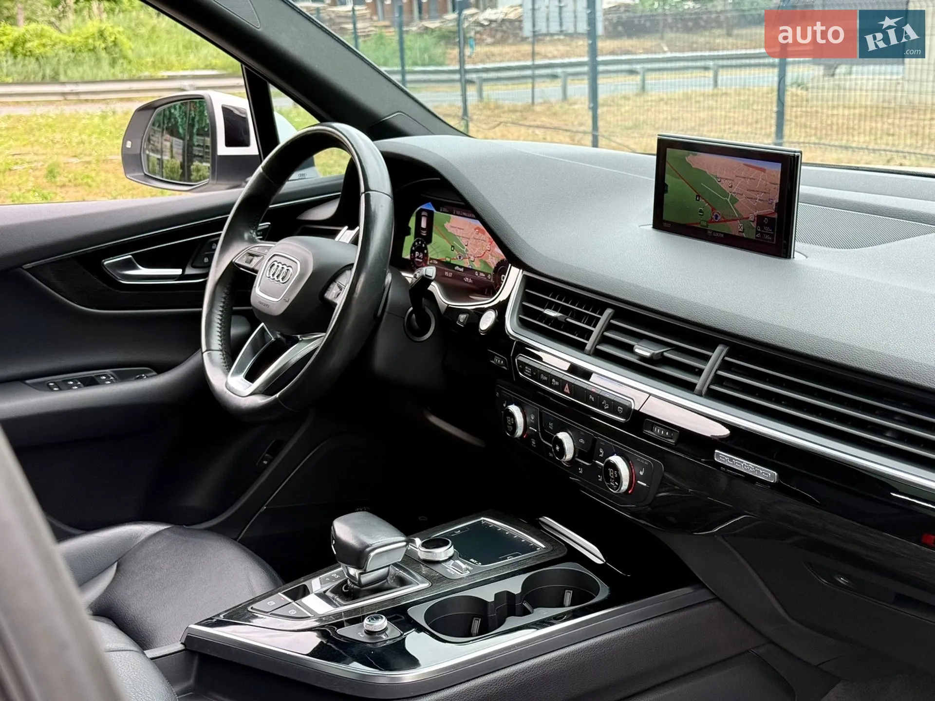 2019 Audi Q7 - мініатюра 75