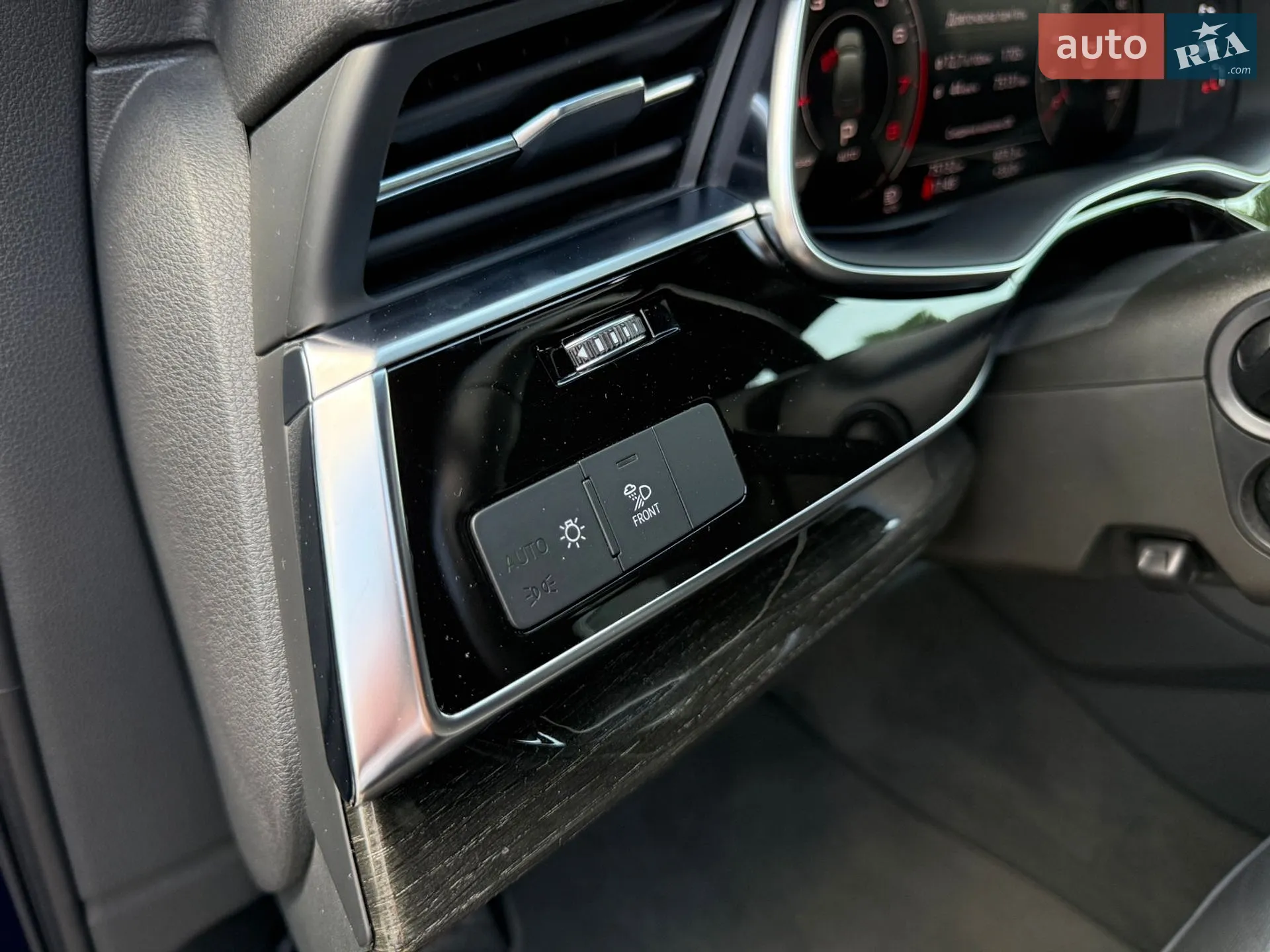 2020 Audi Q7 - мініатюра 12