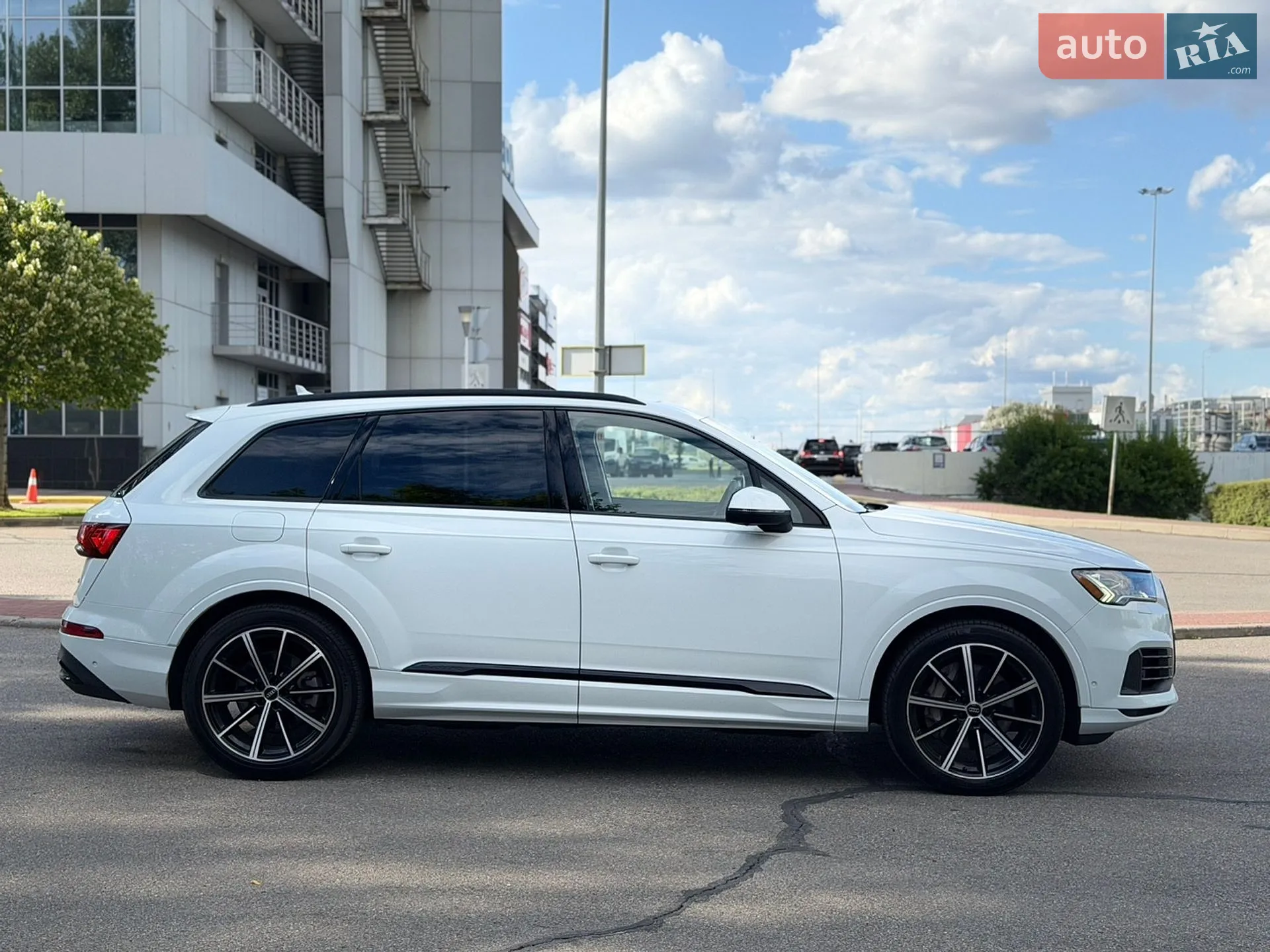 2020 Audi Q7 - мініатюра 5