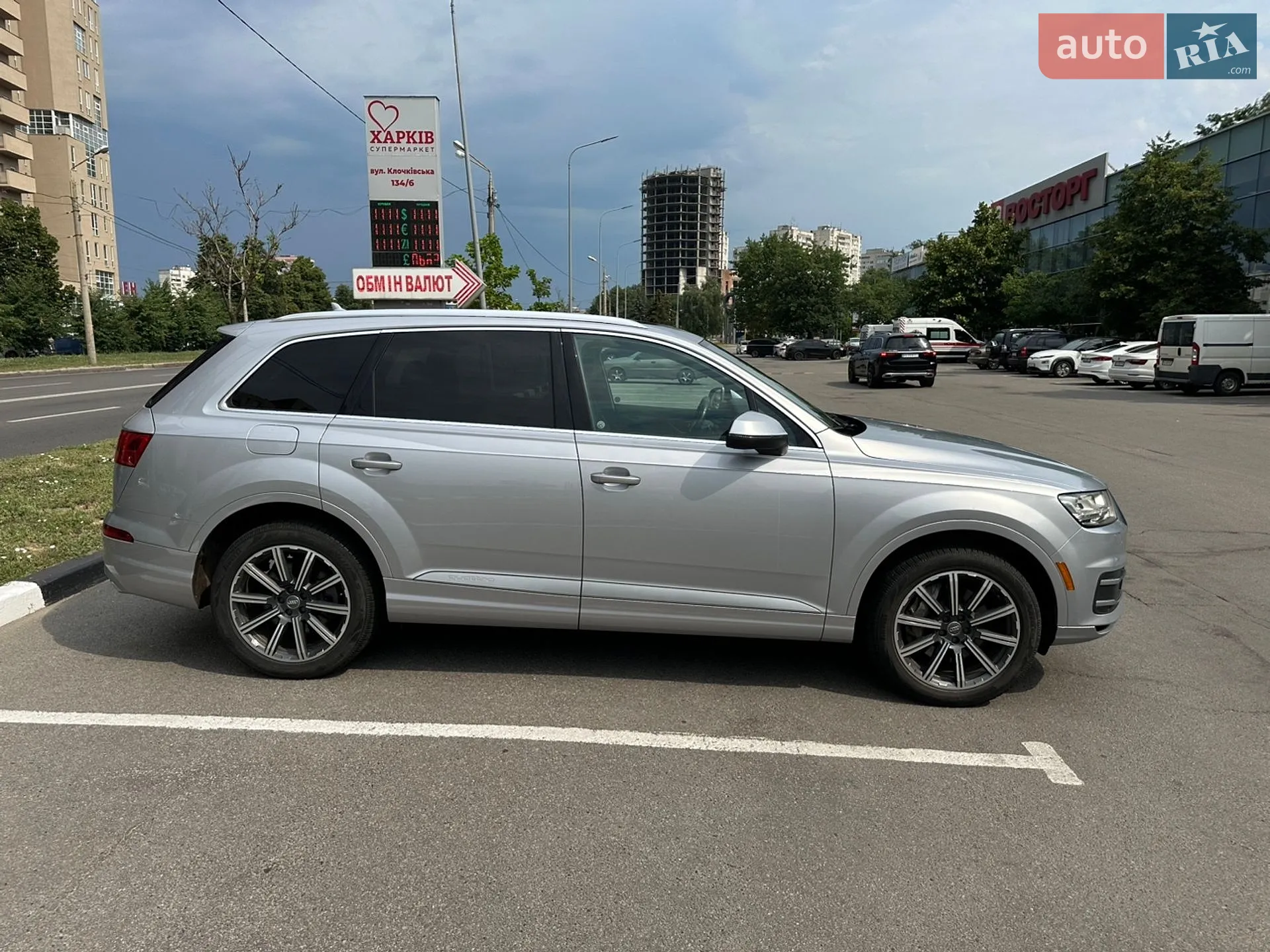 2015 Audi Q7 - мініатюра 2