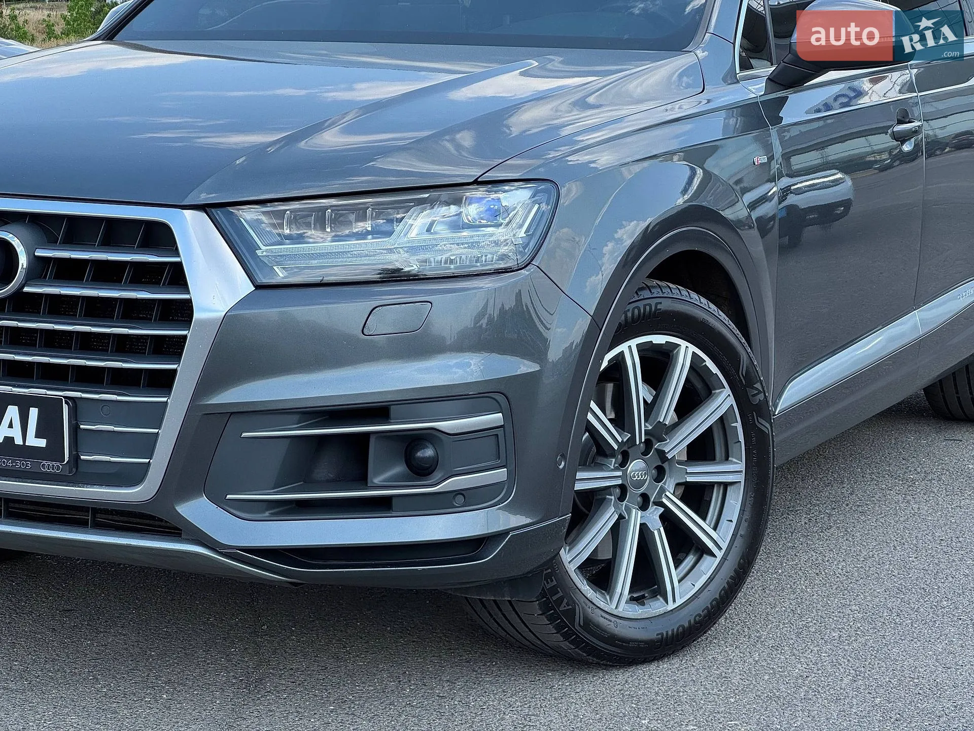2016 Audi Q7 - мініатюра 2