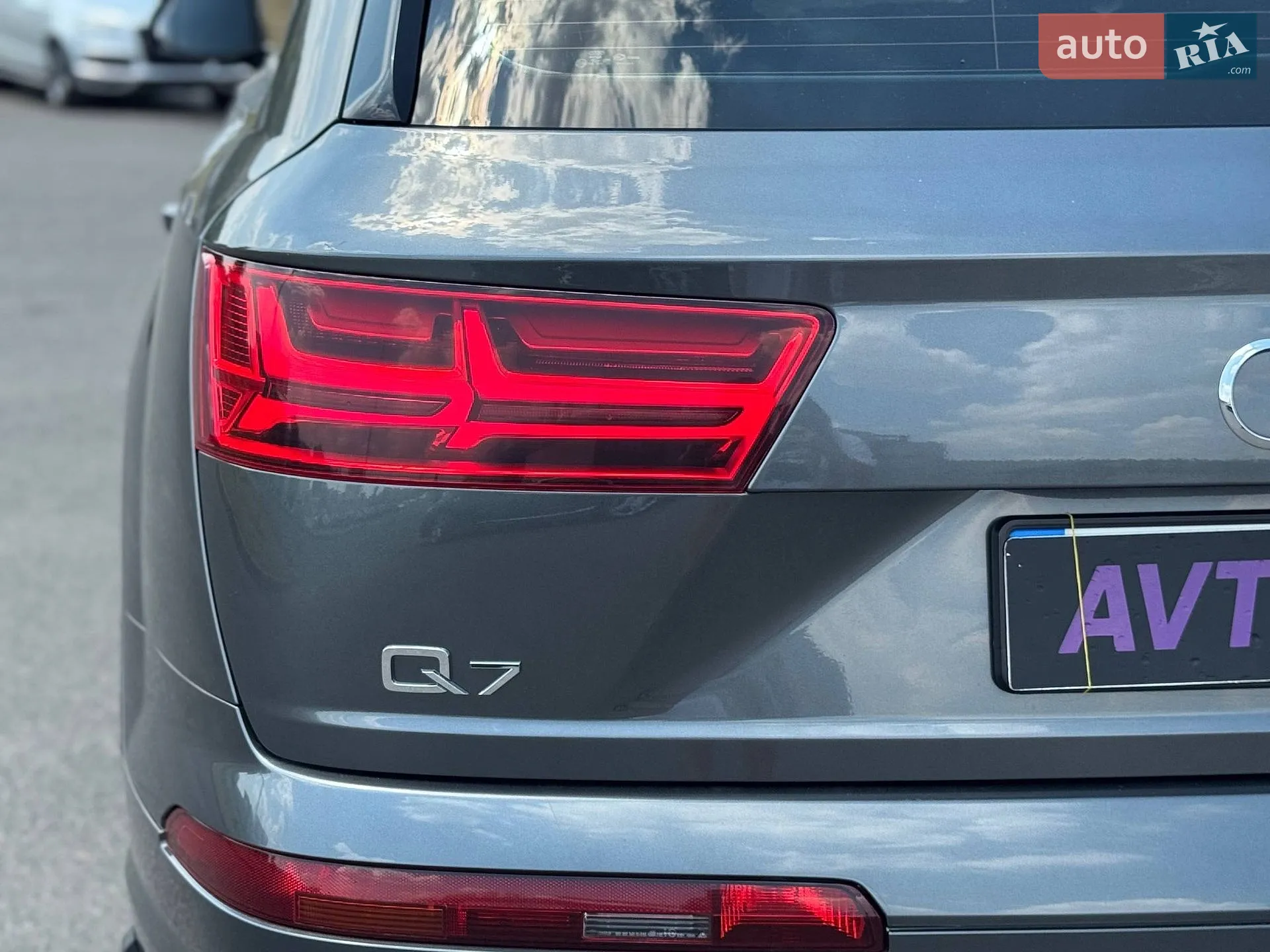 2016 Audi Q7 - мініатюра 18