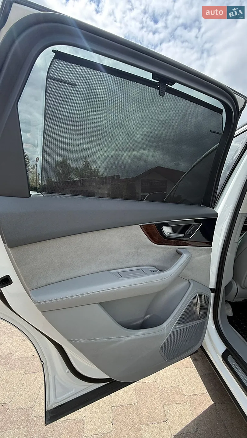 2016 Audi Q7 - мініатюра 16