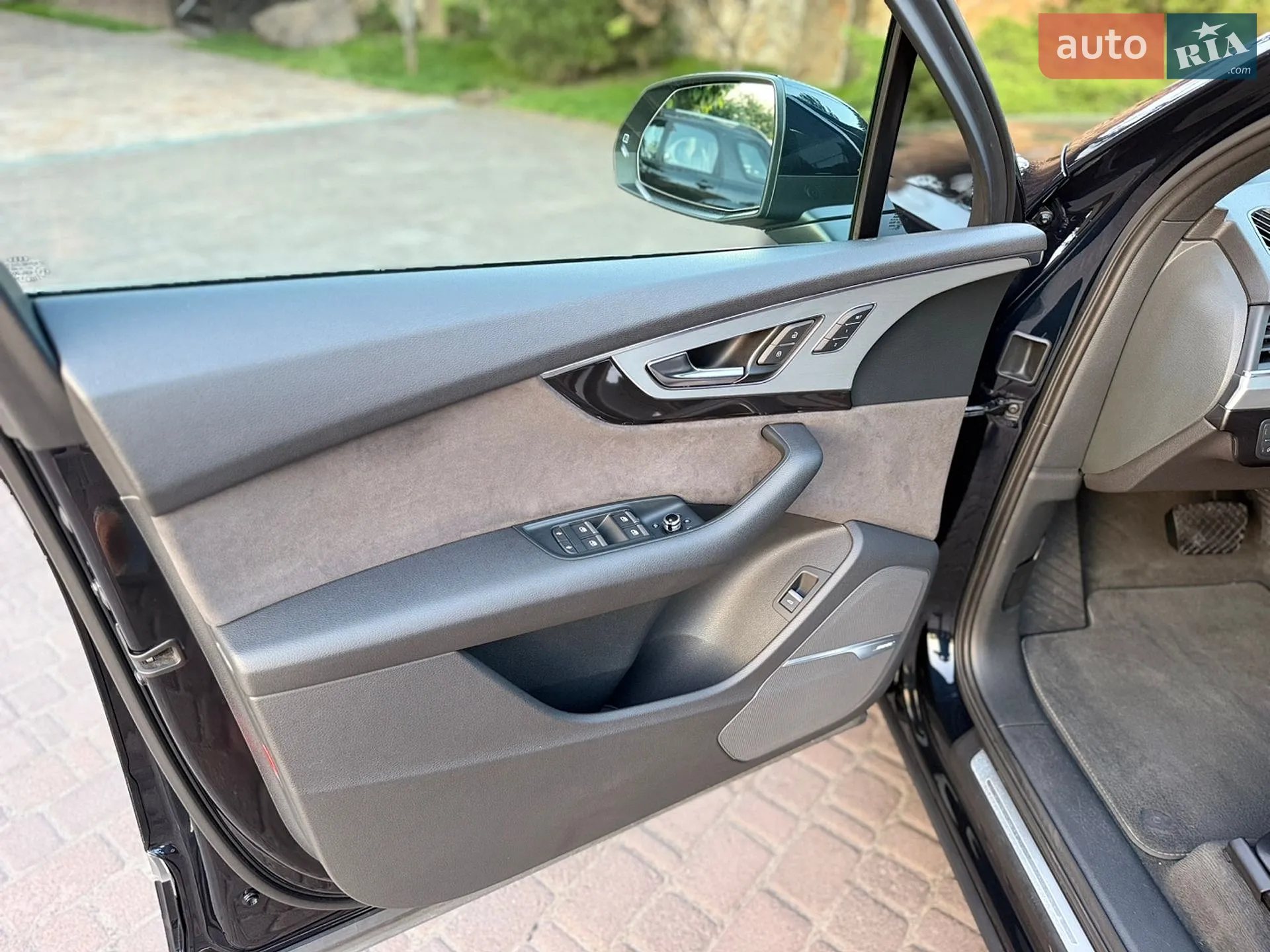 2015 Audi Q7 - мініатюра 16