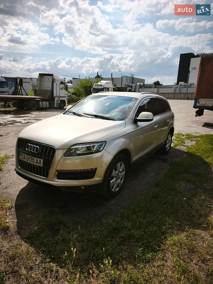 2012 Audi Q7 - мініатюра 16