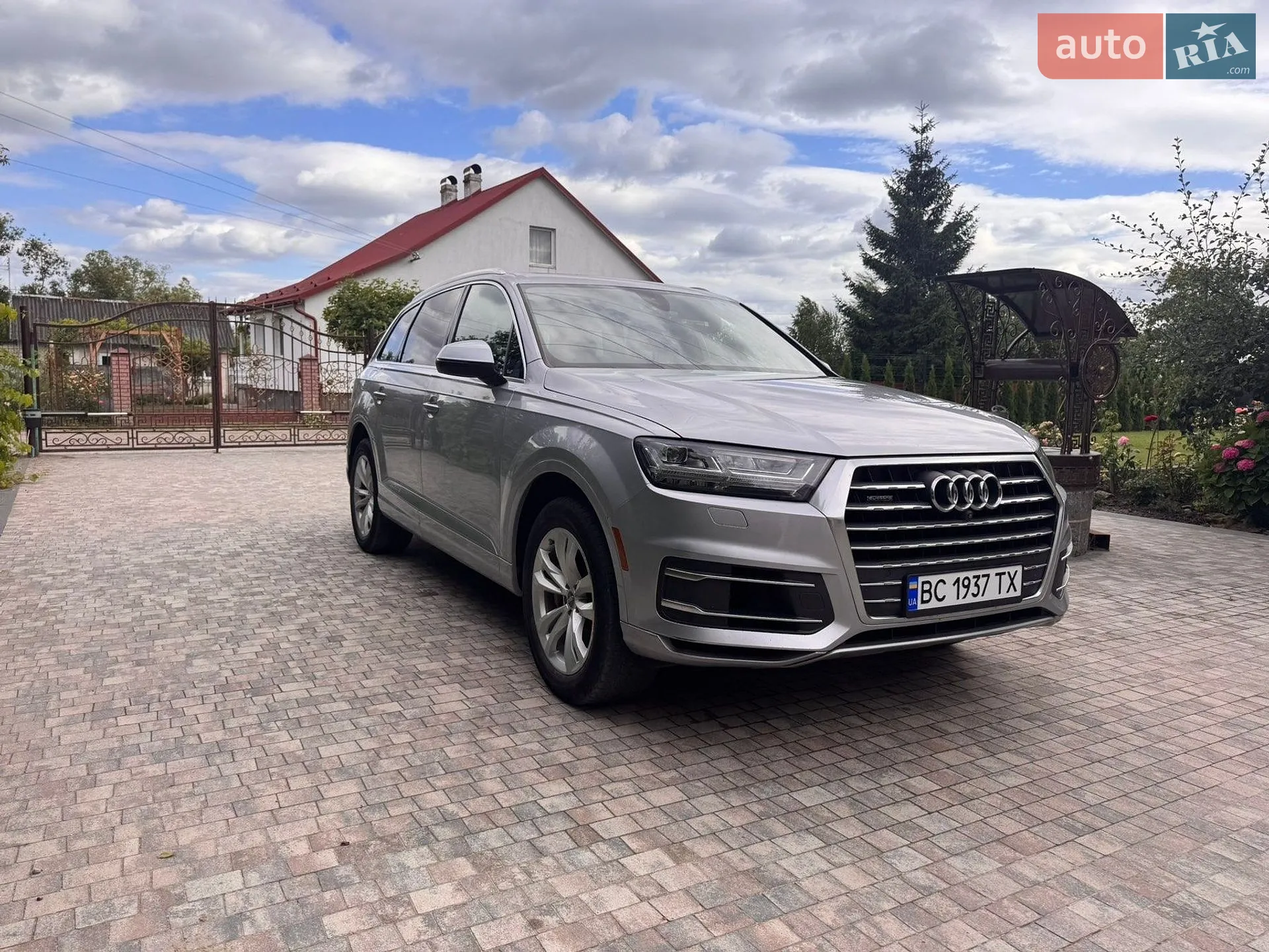2016 Audi Q7 - мініатюра 2